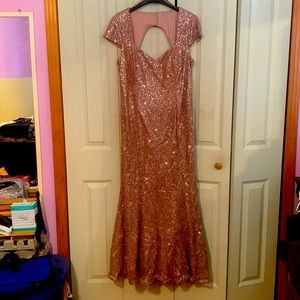 Women’s size 16 mauve sequin formal dress